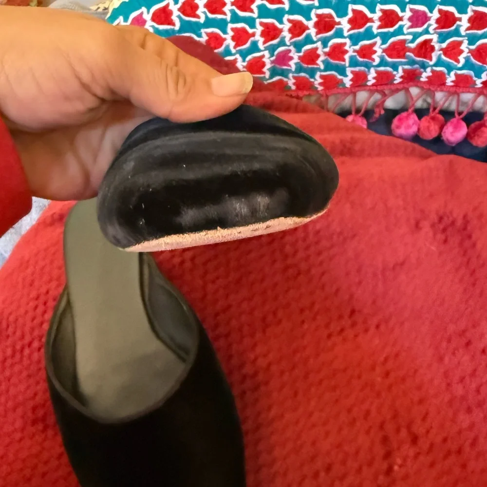 Doen Wren Mule in Black Velvet - Picture 5 of 7